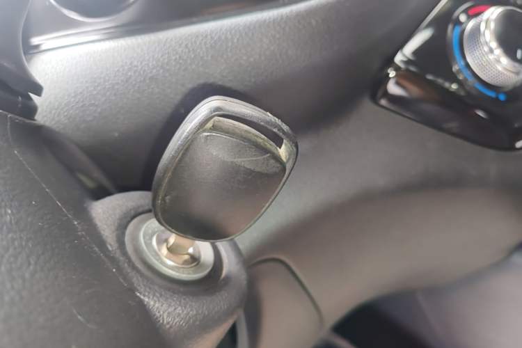 Used CHANGAN KAICHENG Ounuo S 2019 1.5L Ouno S Economy 7-Seater JL473QG Vehicle Key