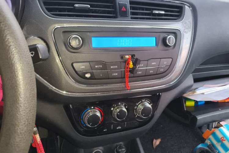 Used CHANGAN KAICHENG Ounuo S 2019 1.5L Ouno S Economy Model JL473QG Audio And AC Panel