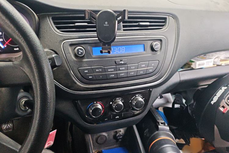 Used CHANGAN KAICHENG Ounuo S 2019 1.5L Ouno S Economy Model (Air-Conditioned) China VI Standard JL473QG Audio And AC Panel