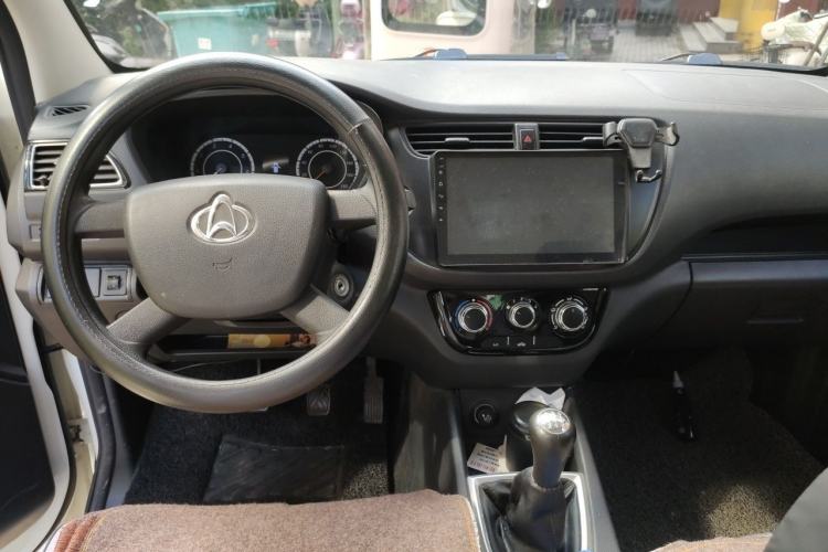 Used CHANGAN KAICHENG Ounuo S 2019 1.5L Ouno S Economy Model (Air-Conditioned) China VI Standard JL473QG Center Console