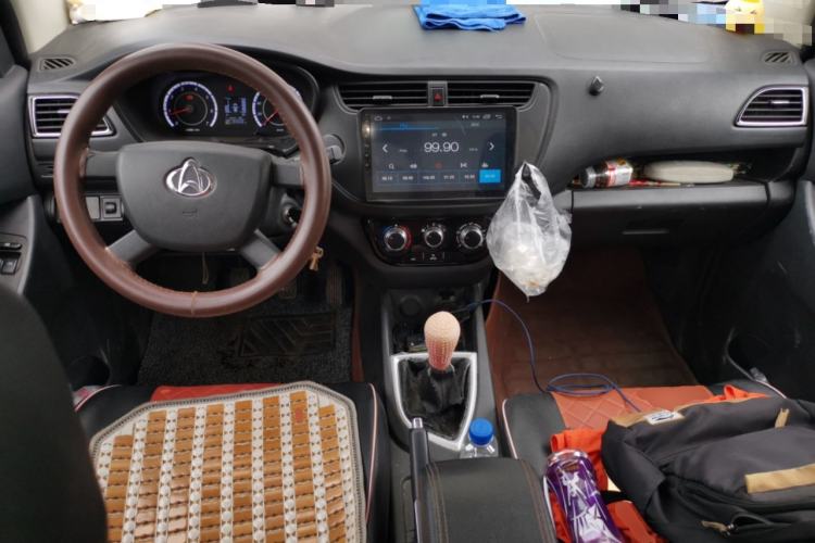Used CHANGAN KAICHENG Ounuo S 2019 1.5L Ouno S Economy Model JL473QG Center Console