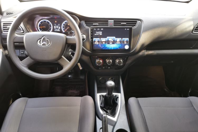 Used CHANGAN KAICHENG Ounuo S 2019 1.5L Ouno S Economy Model (Air-Conditioned) China VI Standard JL473QG Center Console