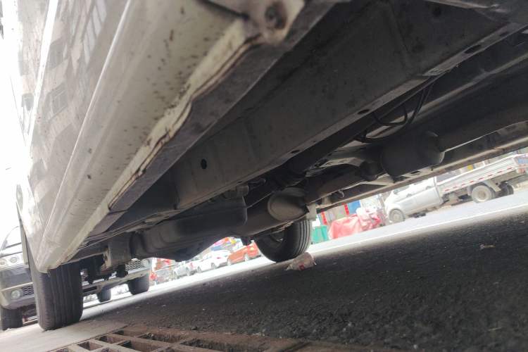 Used CHANGAN KAICHENG Ounuo S  Chassis Front Right