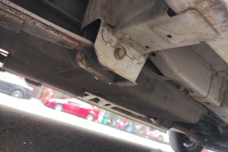 Used CHANGAN KAICHENG Ounuo S  Chassis Rear Right