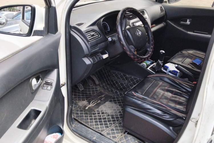 Used CHANGAN KAICHENG Ounuo S 2019 1.5L Ouno S Economy 7-Seater JL473QG Driver Seat