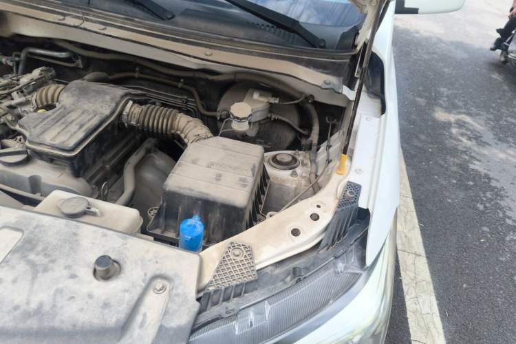 Used CHANGAN KAICHENG Ounuo S 2019 1.5L Ouno S Standard Model China VI JL473QG Engine Bay Left