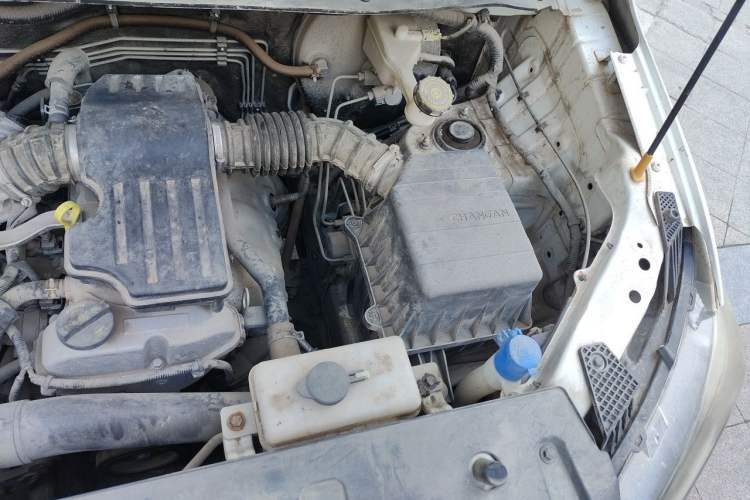 Used CHANGAN KAICHENG Ounuo S 2019 1.5L Ouno S Standard Model China VI JL473QG Engine Bay Left