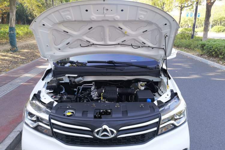 Used CHANGAN KAICHENG Ounuo S 2019 1.5L Ouno S Economy Model (Air-Conditioned) China VI Standard JL473QG Engine Bay