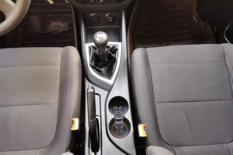 Used CHANGAN KAICHENG Ounuo S 2019 1.5L Ouno S Economy Model (Air-Conditioned) China VI Standard JL473QG Gear Lever