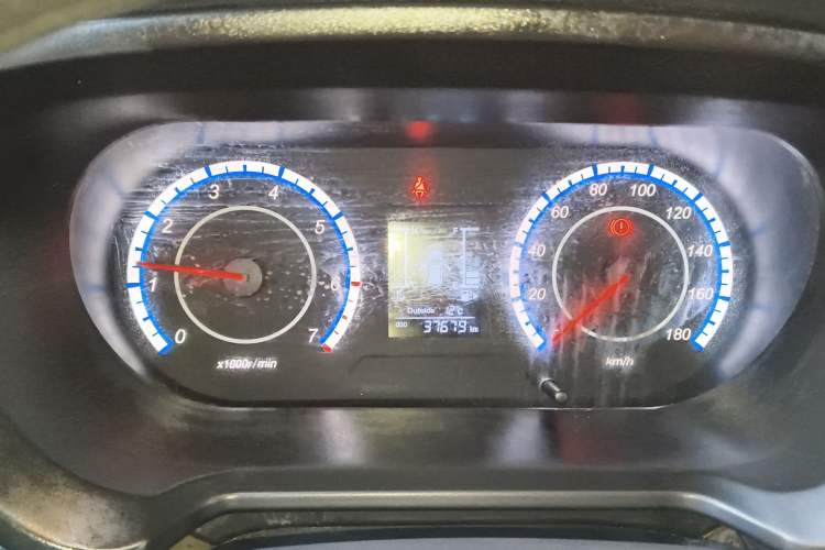 Used CHANGAN KAICHENG Ounuo S 2019 1.5L Ouno S Standard Model China VI JL473QG Instrument Cluster