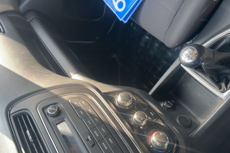 Used CHANGAN KAICHENG Ounuo S 2019 1.5L Ouno S Economy Model (Air-Conditioned) China VI Standard JL473QG Interior 2