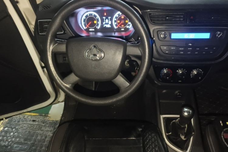 Used CHANGAN KAICHENG Ounuo S 2019 1.5L Ouno S Economy 5-Seat JL473QG Interior 3