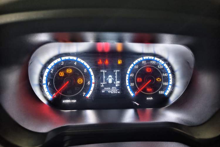 Used CHANGAN KAICHENG Ounuo S 2019 1.5L Ouno S Standard Model China VI JL473QG Odometer Close Up