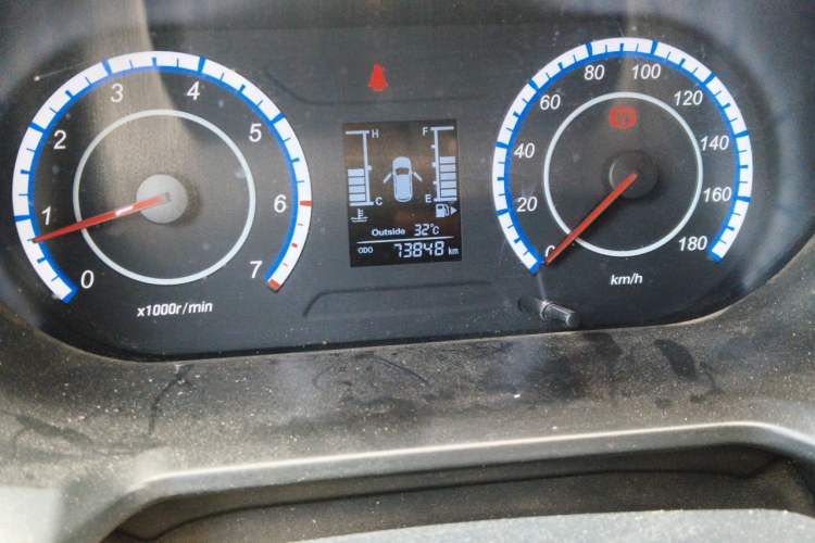 Used CHANGAN KAICHENG Ounuo S 2019 1.5L Ouno S Economy 7-Seater JL473QG Odometer Close Up