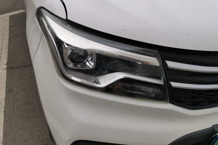 Used CHANGAN KAICHENG Ounuo S 2019 1.5L Ouno S Economy Model JL473QG Right Front Headlight