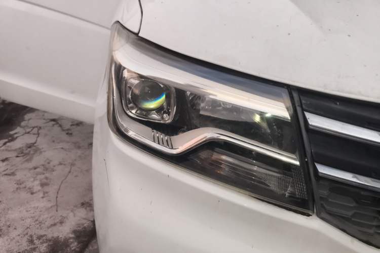 Used CHANGAN KAICHENG Ounuo S 2019 1.5L Ouno S Economy Model JL473QG Right Front Headlight