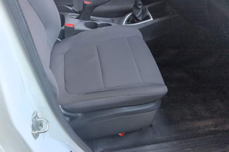 Used CHANGAN KAICHENG Ounuo S 2019 1.5L Ouno S Standard Model China VI JL473QG Right Front Seat