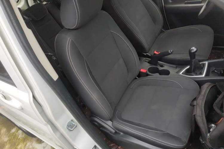 Used CHANGAN KAICHENG Ounuo S 2019 1.5L Ouno S Economy 7-Seater JL473QG Right Front Seat