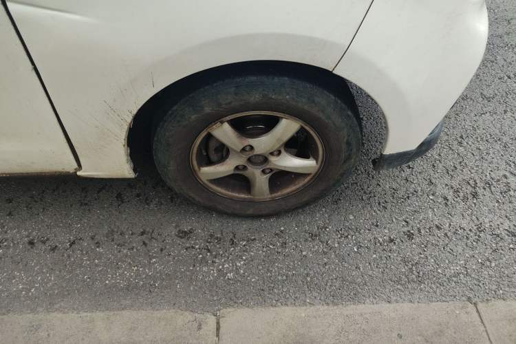 Used CHANGAN KAICHENG Ounuo S 2019 1.5L Ouno S Economy 5-Seat JL473QG Right Front Wheel Hub