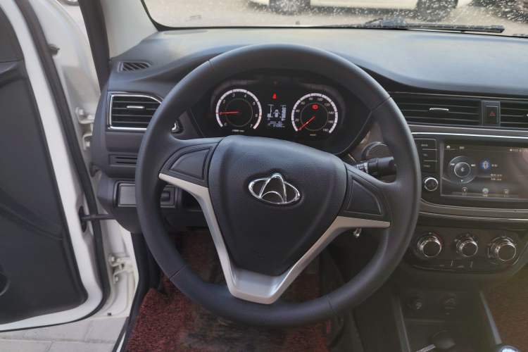Used CHANGAN KAICHENG Ounuo S 2019 1.5L Ouno S Comfort Edition China VI Standard JL473QG Steering Wheel