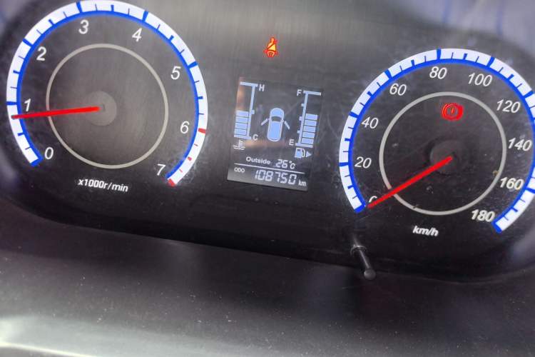Used CHANGAN KAICHENG Ounuo S  Odometer Close Up