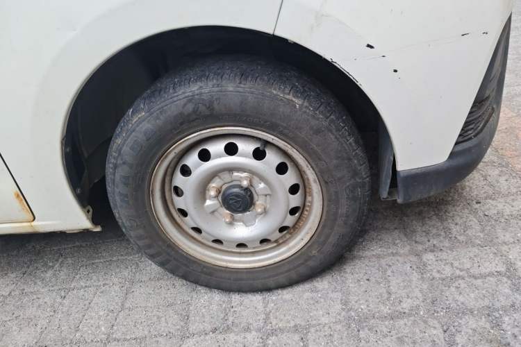 Used CHANGAN KAICHENG Ounuo S 2020 1.5L Ouno S Economy Van China VI Emission Standard JL473QG Right Front Wheel Hub