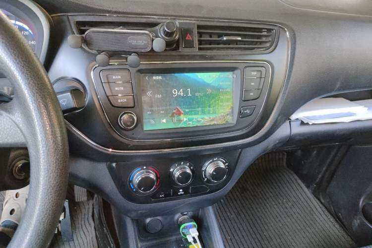Used CHANGAN KAICHENG Ounuo S 2021 1.5L Ono S Smart Edition Dual-Steaming Air-Conditioned Bus JL473QG Audio And AC Panel