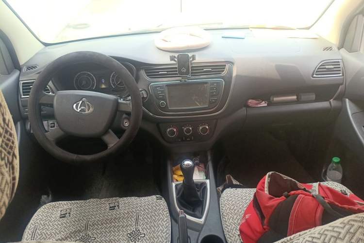 Used CHANGAN KAICHENG Ounuo S 2021 1.5L Ono S Smart Edition Dual-Steaming Air-Conditioned Bus JL473QG Center Console