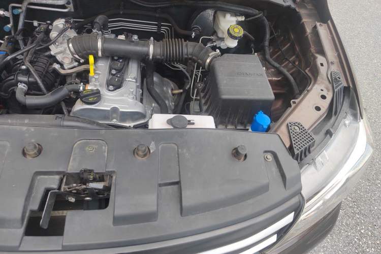 Used CHANGAN KAICHENG Ounuo S 2021 1.5L Ono S Smart Edition Dual-Steaming Air-Conditioned Bus JL473QG Engine Bay Left
