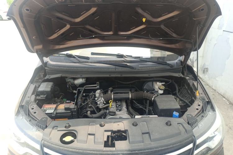 Used CHANGAN KAICHENG Ounuo S 2021 1.5L Ono S Smart Edition Dual-Steaming Air-Conditioned Bus JL473QG Engine Bay