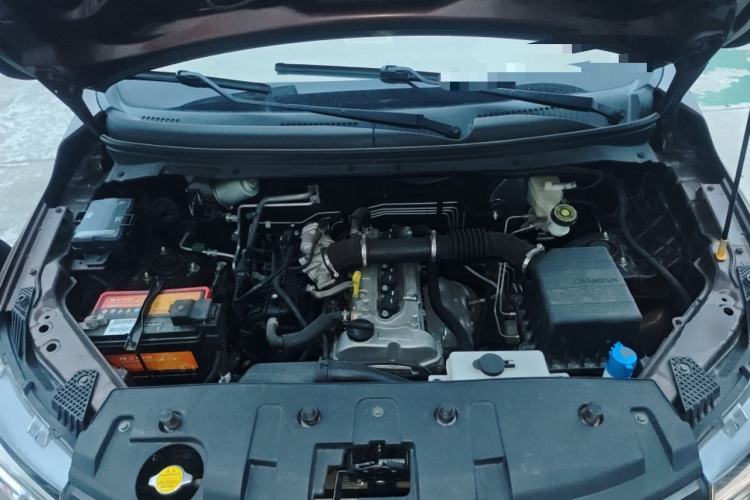 Used CHANGAN KAICHENG Ounuo S 2021 1.5L Ono S Smart Edition Dual-Steaming Air-Conditioned Bus JL473QG Engine Bay