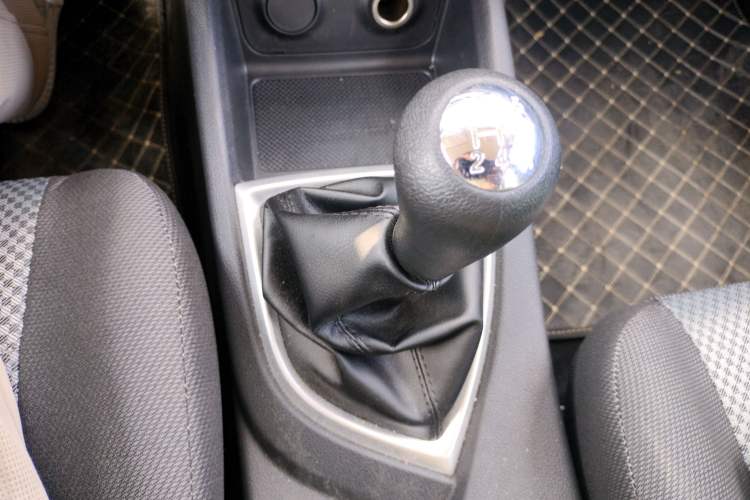 Used CHANGAN KAICHENG Ounuo S 2021 1.5L Ono S Smart Edition Dual-Steaming Air-Conditioned Bus JL473QG Gear Lever