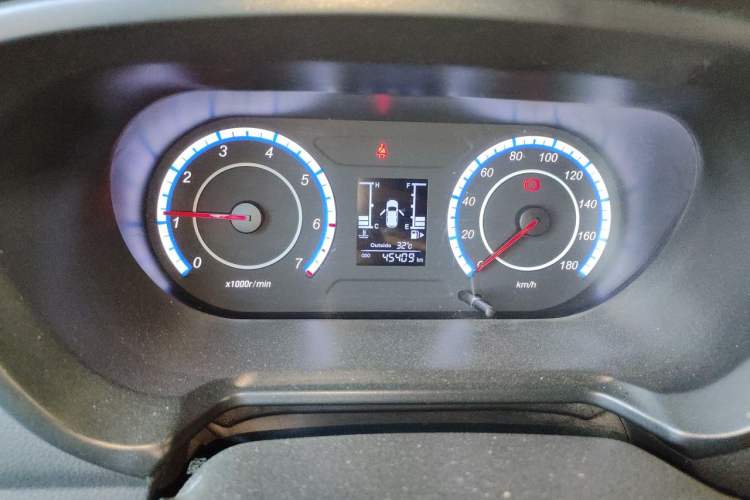 Used CHANGAN KAICHENG Ounuo S 2021 1.5L Ono S Smart Edition Dual-Steaming Air-Conditioned Bus JL473QG Odometer Close Up