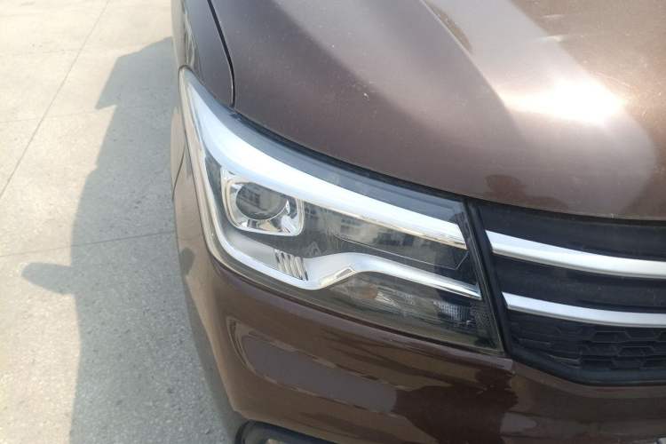 Used CHANGAN KAICHENG Ounuo S 2021 1.5L Ono S Smart Edition Dual-Steaming Air-Conditioned Bus JL473QG Right Front Headlight