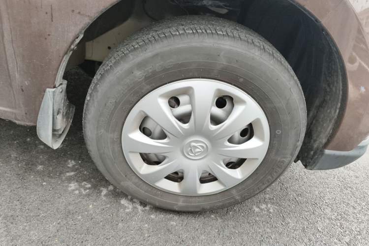 Used CHANGAN KAICHENG Ounuo S 2021 1.5L Ono S Smart Edition Single-Steaming Air-Conditioned Bus JL473QG Right Front Wheel Hub
