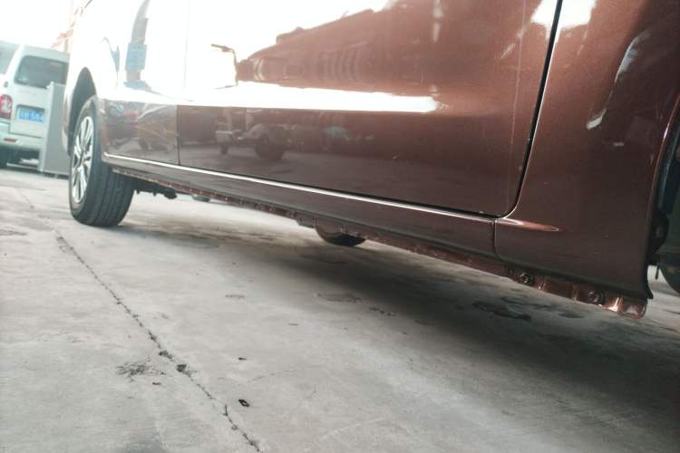 Used CHANGAN KAICHENG Ounuo S 2021 1.5L Ono S Smart Edition Dual-Steaming Air-Conditioned Bus JL473QG Right Side Sill