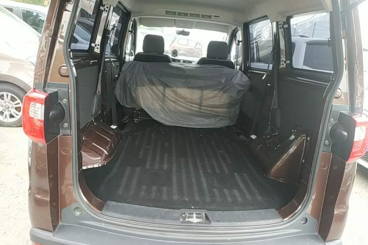 Used CHANGAN KAICHENG Ounuo S 2021 1.5L Ono S Smart Edition Dual-Steaming Air-Conditioned Bus JL473QG Trunk