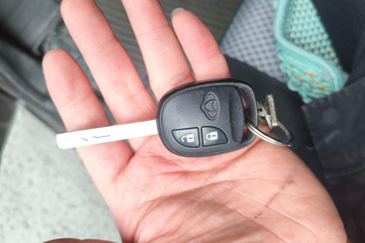 Used CHANGAN KAICHENG Ounuo S 2021 1.5L Ono S Smart Edition Single-Steaming Air-Conditioned Bus JL473QG Vehicle Key