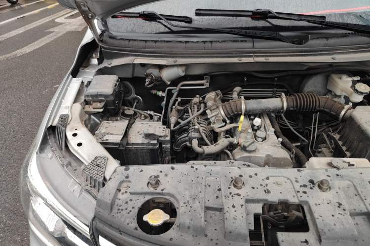 Used CHANGAN KAICHENG Ounuo S 2021 1.5L Ono S Smart Edition Dual-Steaming Air-Conditioned Bus JL473QG Engine Bay Right