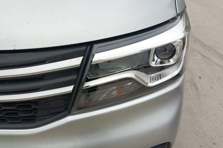 Used CHANGAN KAICHENG Ounuo S 2021 1.5L Ono S Smart Edition Dual-Steaming Air-Conditioned Bus JL473QG Left Front Headlight
