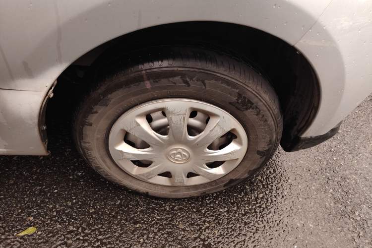 Used CHANGAN KAICHENG Ounuo S 2021 1.5L Ono S Smart Edition Dual-Steaming Air-Conditioned Bus JL473QG Right Front Wheel Hub