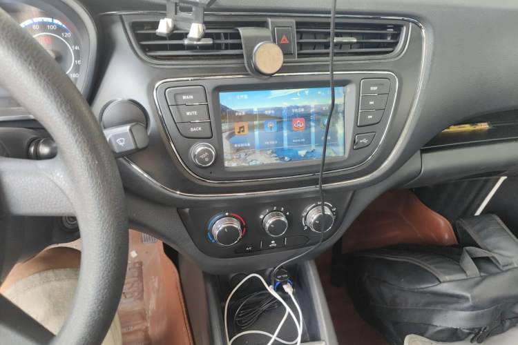 Used CHANGAN KAICHENG Ounuo S 2021 1.5L Ono S Smart Edition Dual-Steaming Air-Conditioned Bus JL473QG Audio And AC Panel
