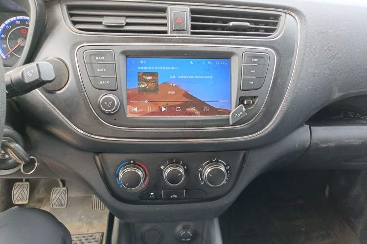 Used CHANGAN KAICHENG Ounuo S 2021 1.5L Ono S Smart Customized Dual-Steaming Air-Conditioned Bus JL473QG Audio And AC Panel