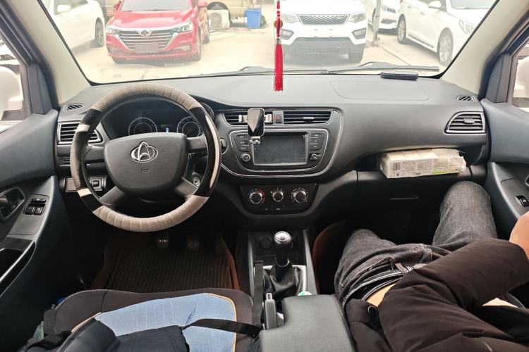 Used CHANGAN KAICHENG Ounuo S 2021 1.5L Ono S Smart Edition Dual-Steaming Air-Conditioned Bus JL473QG Center Console