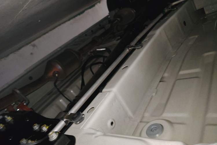 Used CHANGAN KAICHENG Ounuo S 2021 1.5L Ono S Smart Edition Dual-Steaming Air-Conditioned Bus JL473QG Chassis Front Right