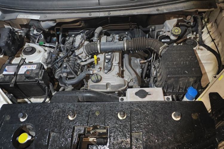 Used CHANGAN KAICHENG Ounuo S 2021 1.5L Ono S Smart Edition Dual-Steaming Air-Conditioned Bus JL473QG Engine Bay