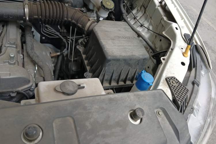 Used CHANGAN KAICHENG Ounuo S 2021 1.5L Ono S Smart Edition Single-Steaming Air-Conditioned Bus JL473QG Engine Bay Left