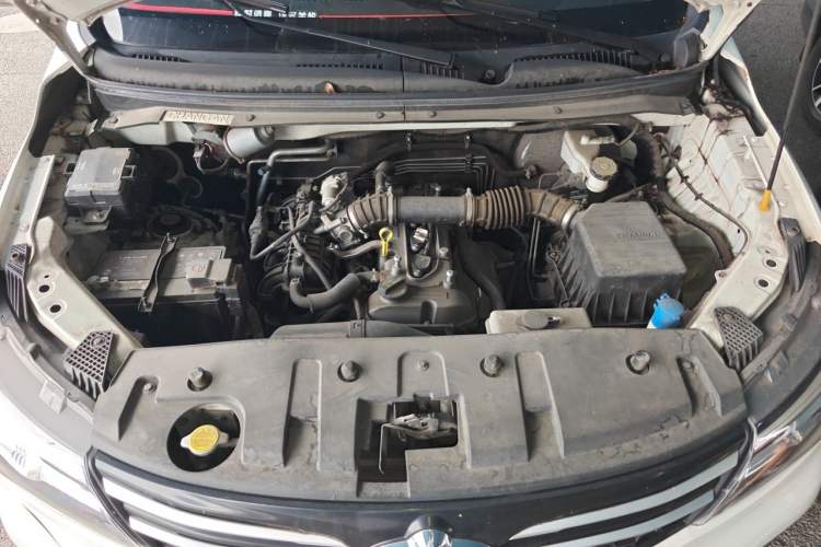 Used CHANGAN KAICHENG Ounuo S 2021 1.5L Ono S Smart Edition Dual-Steaming Air-Conditioned Bus JL473QG Engine Bay