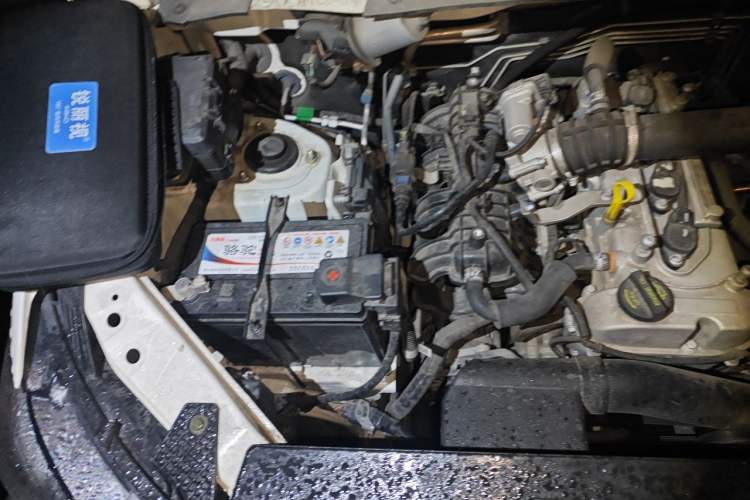 Used CHANGAN KAICHENG Ounuo S 2021 1.5L Ono S Smart Edition Dual-Steaming Air-Conditioned Bus JL473QG Engine Bay Right