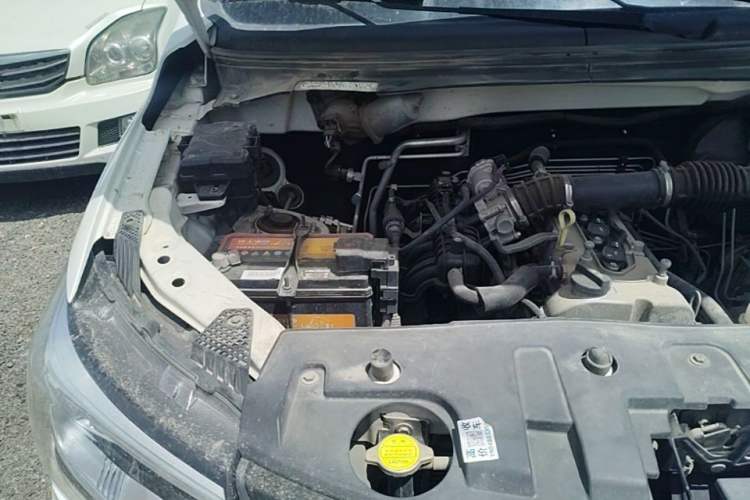 Used CHANGAN KAICHENG Ounuo S 2021 1.5L Ono S Smart Edition Dual-Steaming Air-Conditioned Bus JL473QG Engine Bay Right